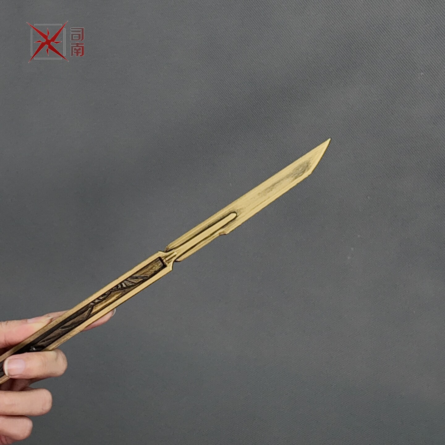 Wuthering Waves LUUK HCRSSCN コ - Cosplay Prop Knife のレビューと価格