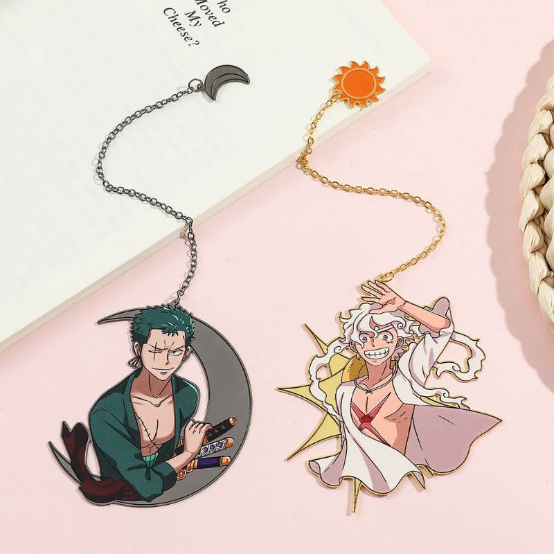 ワンピース ロロノア・ゾロ 白髪ニカ 個性的な漫画メタルブッ - Cosplay Prop Book のレビューと価格