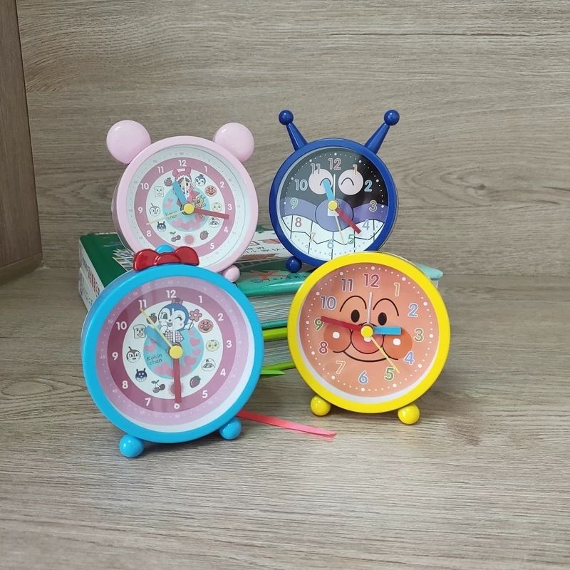 アンパンマンかわいい目覚まし時計学生デスクトップ時計サイレン - Cosplay Prop Pattern のレビューと価格