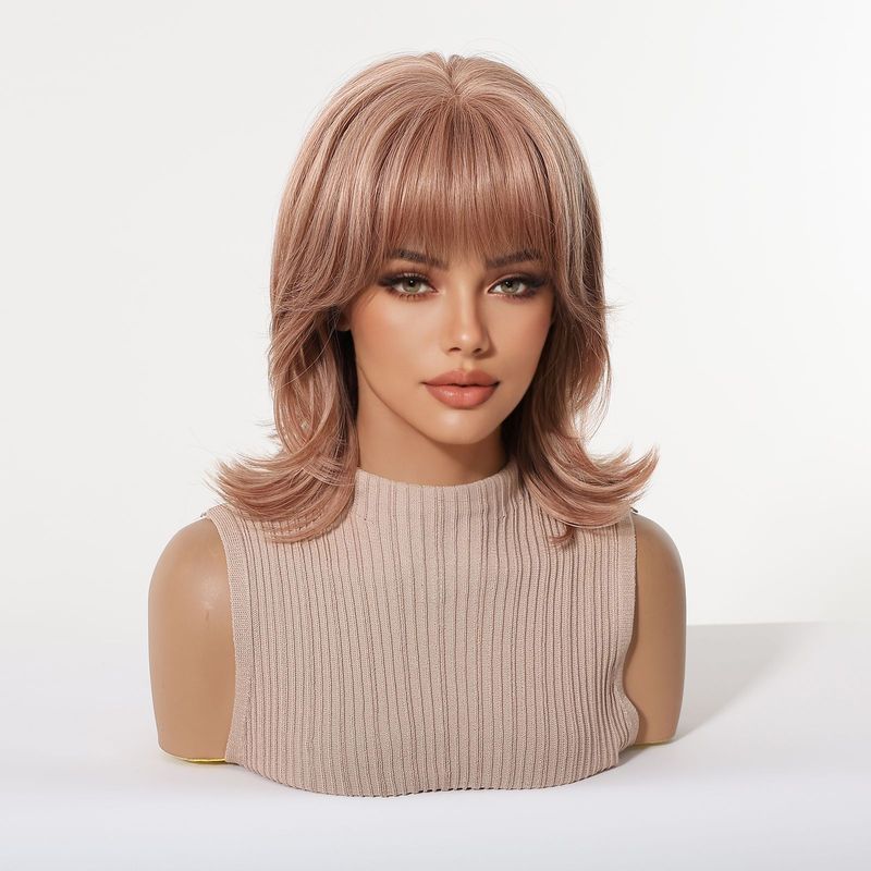 前髪付き女性用ウィッグ、ウルフテールカール、ピンクのショート - Wig Fiber Net のレビューと価格
